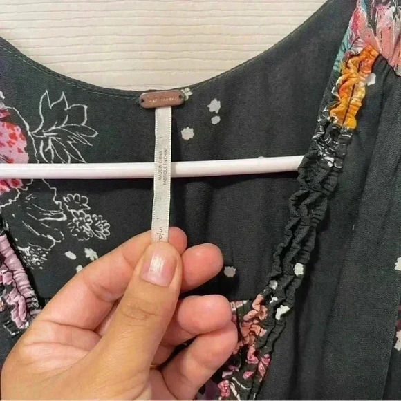 FREE PEOPLE Haze Tank Top Sz Small - Picture 2 of 9